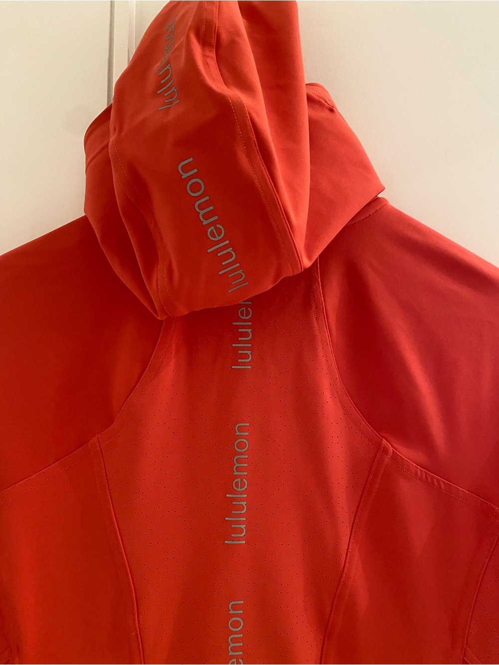 Lululemon Dash into Dusk Hooded Athletic Jacket